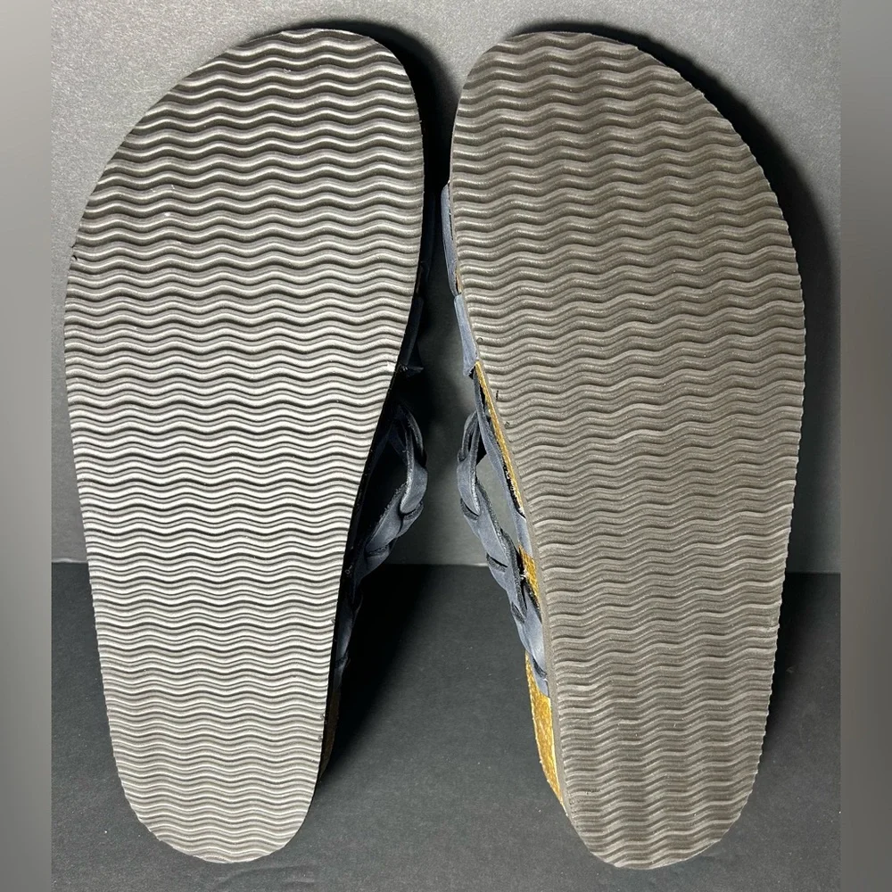 White Mountain - Women's Navy Sandals - Size 9 - Picture 7 of 9